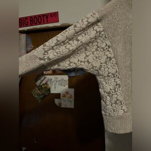 Laced Cropped sweater